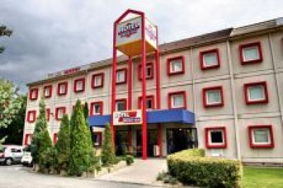 Hotel Drive Inn Törökbálint - 3 csillagos szálloda közel Budapesthez, az M1-es autópálya bevezető szakaszánál - Hotel Drive Inn*** Törökbálint ✔️ Akciós Drive inn Hotel